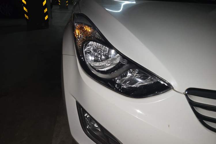 Used Hyundai Elantra (5th Generation / Langdong) 2013 1.6L Automatic Luxury Model
