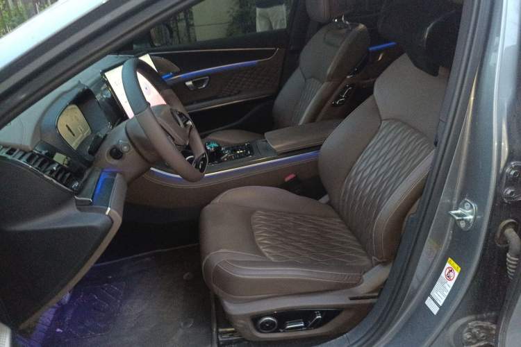 Used BYD Han 2022 DM-i 121KM Luxury Model