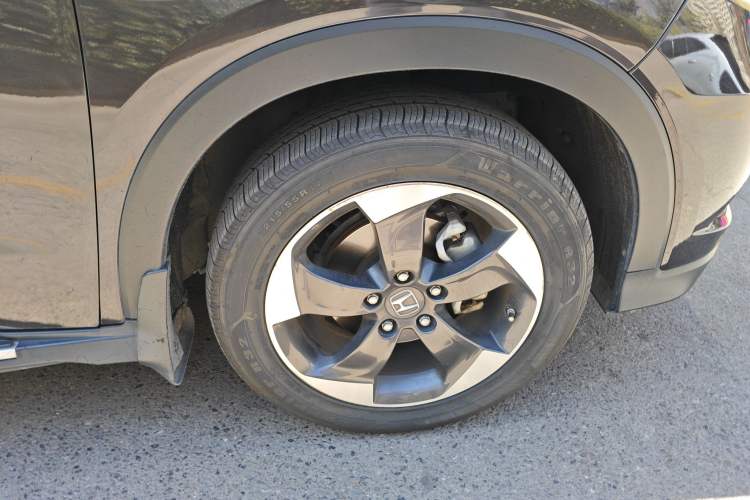 Used Honda Vezel 2017 1.8L CVT Front-Wheel Drive Pioneer Edition
