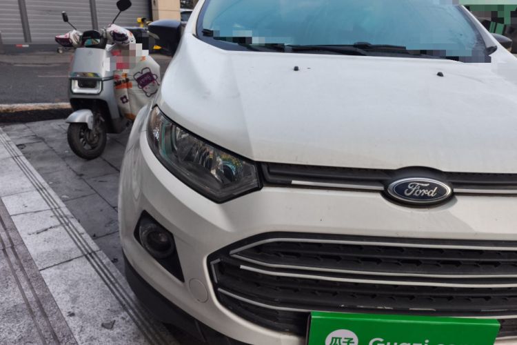 Used Ford EcoSport 2013 1.5L Manual Comfort Model Right Front Headlight