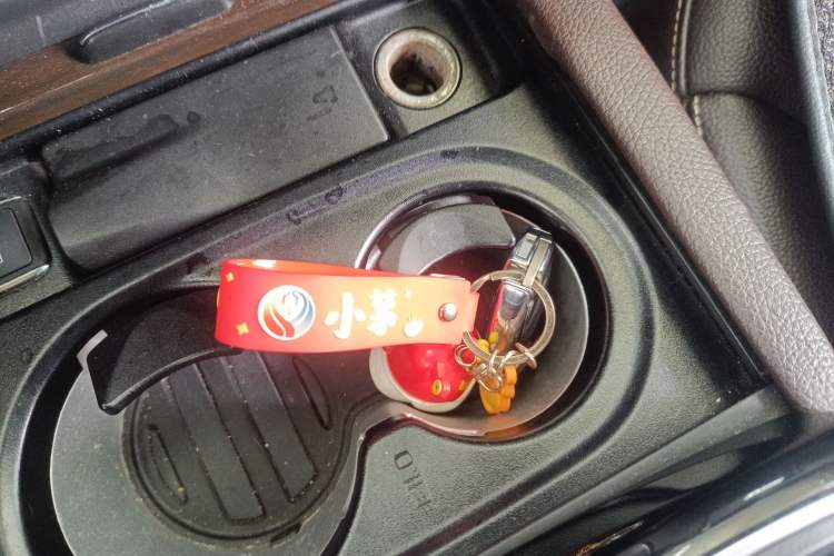 Used Mercedes-Benz GLS 2017 GLS 400 4MATIC Dynamic Model Vehicle Key