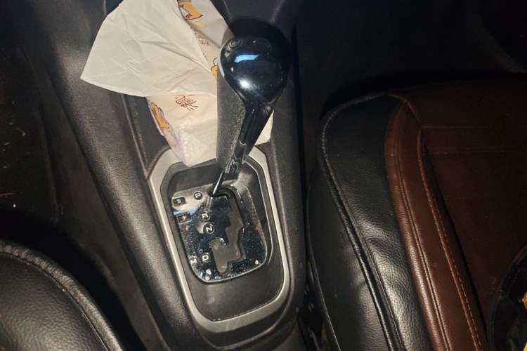 Used Citroen Elysee 2015 ZhiShang Edition 1.6L Automatic Comfort Version
