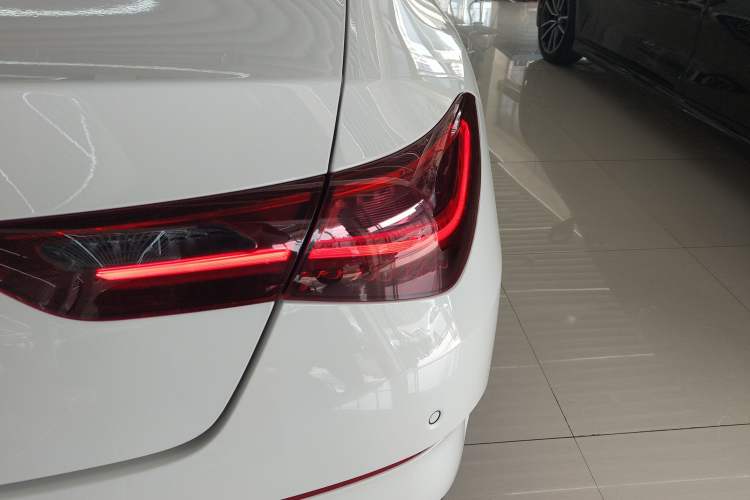 Used Mercedes-Benz CLA 2024-Year Facelifted CLA 200