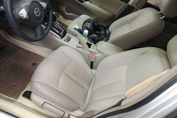 Used Nissan Sylphy 2016 1.6XV CVT Smart Enjoyment Version Left Front Seat