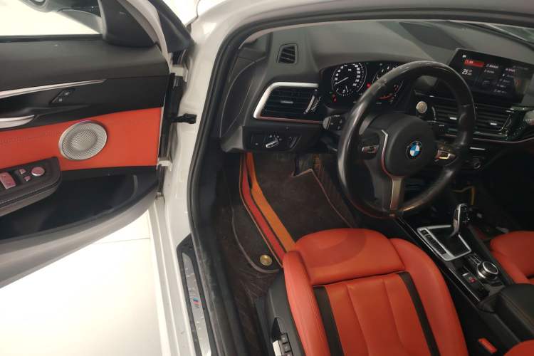 Used BMW 1 Series 2022 125i M Sport Night Edition Driver Seat