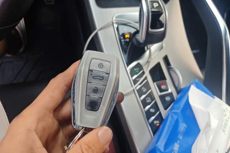 Used Geely Auto Coolray 2019 Sport Model 260T DCT Battle China V Standard
