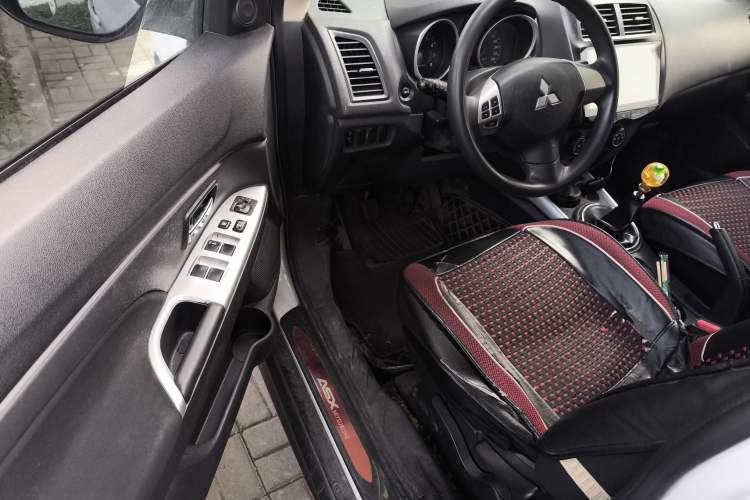 Used Mitsubishi ASX 2016 1.6L Manual Two-Wheel Drive Entry Version