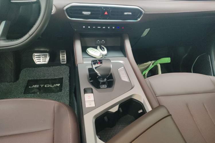 Used JETOUR X90 PLUS 2023 Facelift 1.6TD DCT Villa 7-Seater
