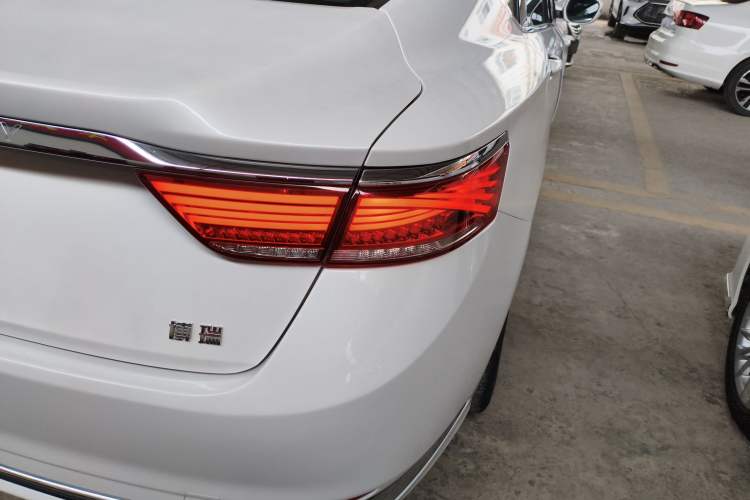 Used Geely Auto Emgrand GT 2021 1.8T Flagship Edition Right Rear Taillight