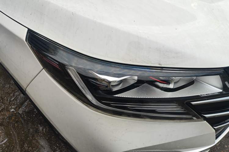 Used GAC Trumpchi GS3 2022 POWER 270T Automatic Luxury Edition Right Front Headlight