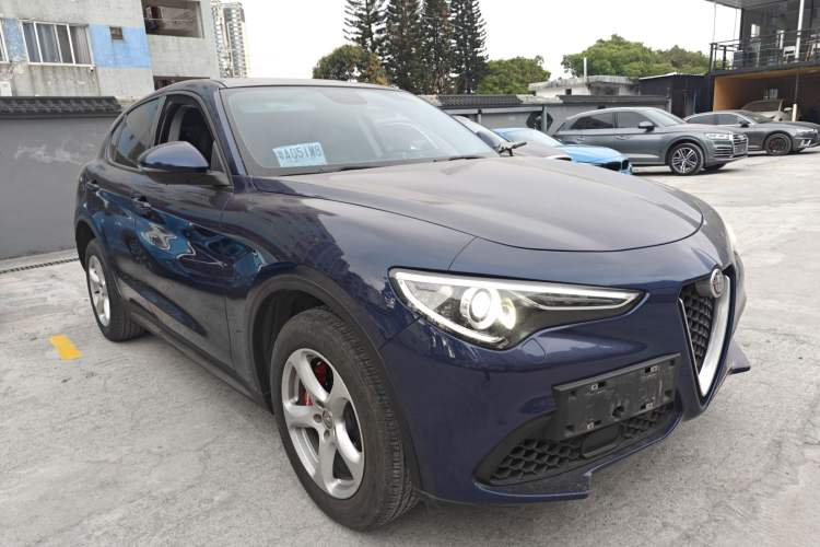Used Alfa Romeo Stelvio 2017 2.0T 200HP Elite Edition