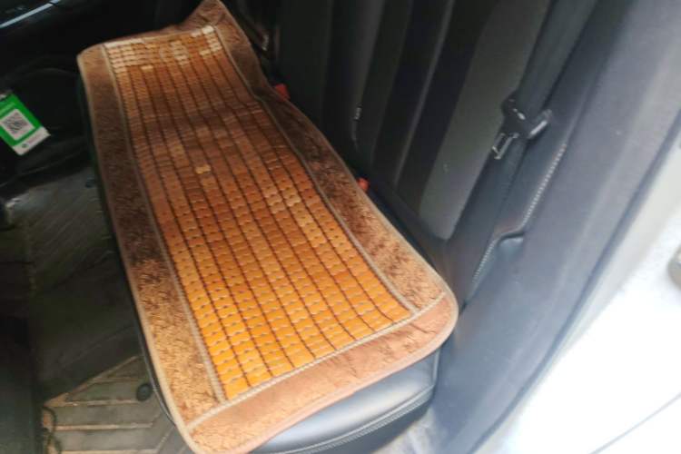 Used ORA iQ 2018 Smart Connectivity Model