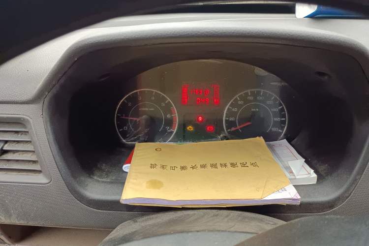 Used Wuling Rongguang 2014 1.5L S Standard Version