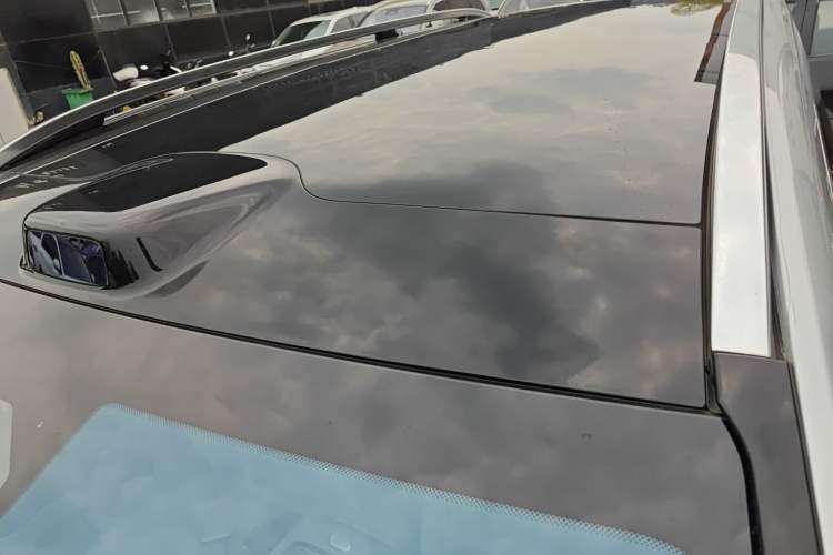 Used Hima AITO M9 2024 Range-Extended Ultra Version 42 kWh 6-Seater Model Roof