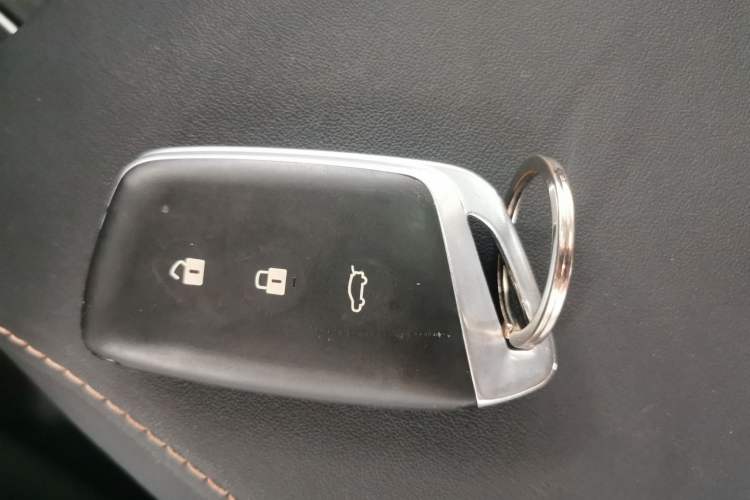 Used Baojun RS-5 2019 1.5T CVT Intelligent Driving Prestige Version China V Emission Standard Interior 1