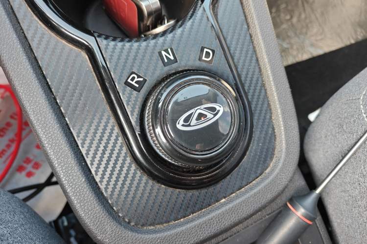 Used Chery Little Ant 2022 Sweet Pink Edition Low-Sugar Version Lithium Iron Phosphate 29.2 kWh 30 kW 301 km