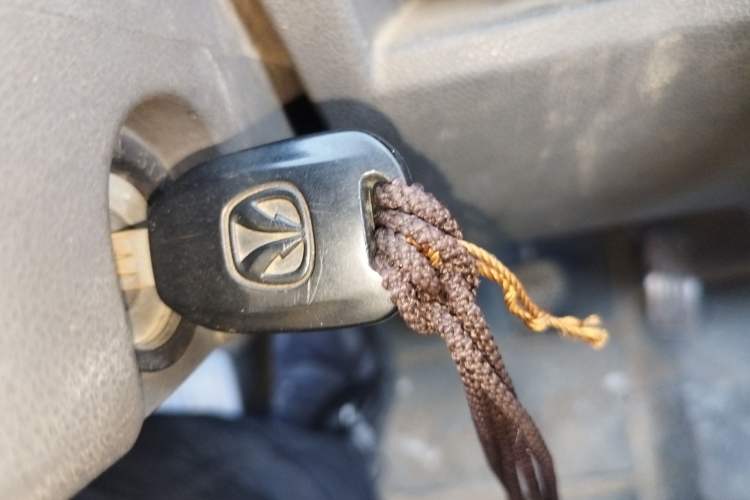 Used BAIC Weiwang 205 2013 1.0L Joy version
