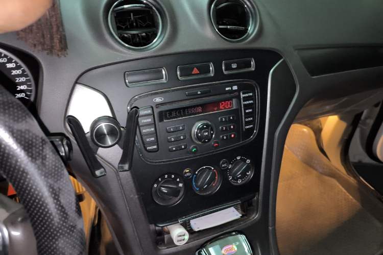 Used Ford Mondeo 2013 2.3L Fashion Edition
