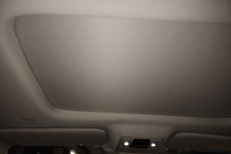 Used Denza D9 2022 DM-i 970 Four-Wheel Drive Prestige Model