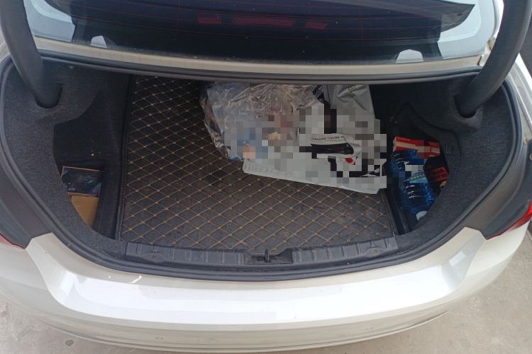 Used BMW 3 Series 2019 320Li Fashion Model Trunk