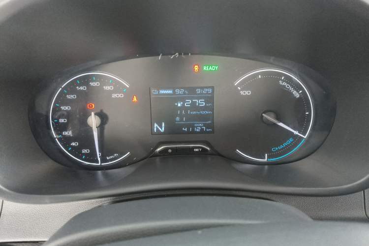 Used Wuling Hongguang New Energy 2024 All-Electric Model 300KM Standard Version
