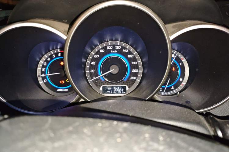 Used Changan Eado 2015 1.6L Manual Luxury Model China IV Standard
