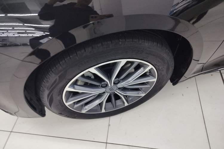 Used Geely Auto Preface 2023 1.5TD Fuyao Version Exterior 4