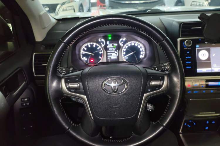 Used Toyota Prado 2018 3.5L Automatic TX-L
