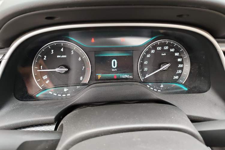 Used Buick Excelle GX 2018 18T Automatic Flagship Model Odometer Close Up