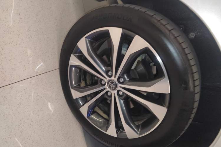 Used Toyota Granvia 2023 2.5L Hybrid Prestige PLUS Edition