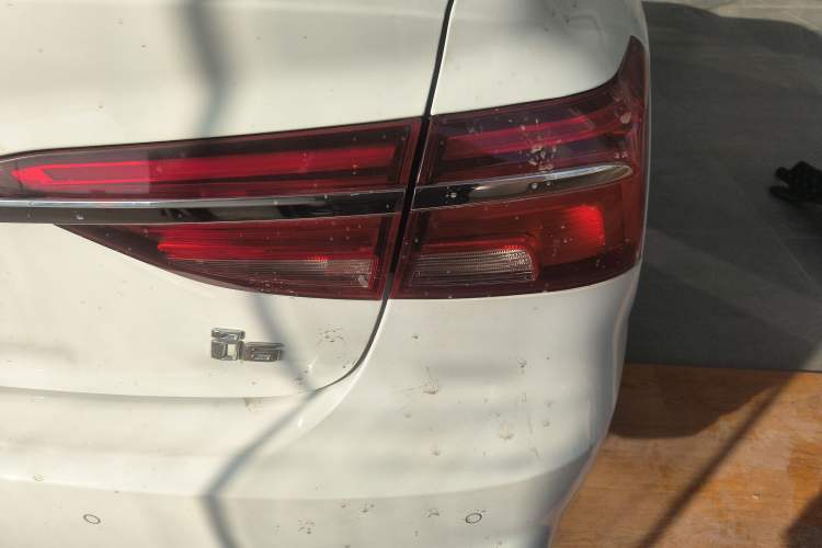 Used Roewe i6 2020 PLUS 1.6L CVT 4G Connected Glory Flagship Edition
