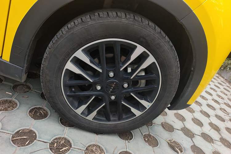 Used Chery Little Ant 2022 Sweet Pink Edition Half-Sugar Version 3-Cell Lithium 30kW 301km
