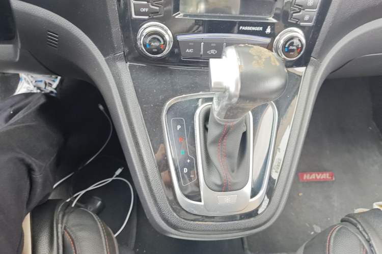 Used Haval H6 2016 Upgraded Model 1.5T Automatic Two-Wheel Drive Elite Version