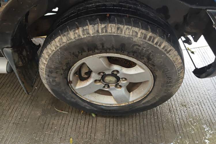 Used Nissan Paladin 2013 2.4L Two-Wheel Drive Standard Version China IV Standard