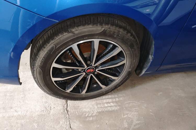 Used Roewe i5 2020 1.5L Automatic 4G Connect Luxury Flagship Edition