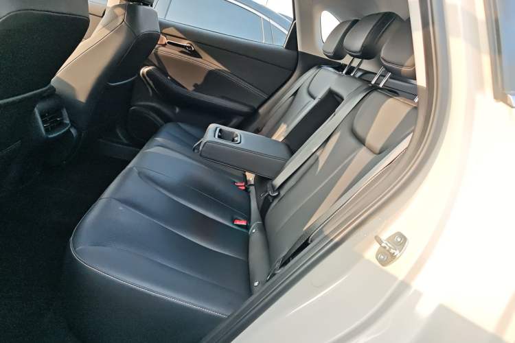 Used Baojun Yunhai 2024 140km Plug-in Hybrid Version