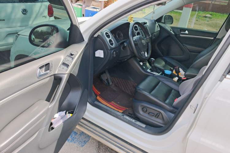 Used Volkswagen Tiguan 2016 300TSI Automatic Two-Wheel Drive Luxury Edition Driver Seat