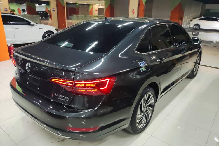 Used Volkswagen Sagitar 2022 280TSI DSG Flyover Edition Rear Right 45 Deg