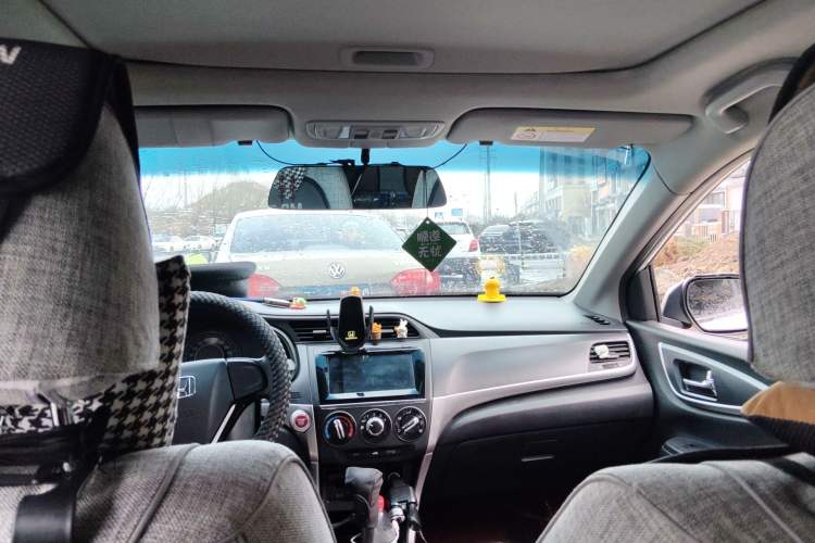 Used Honda Crider 2016 1.8L CVT Luxury Edition
