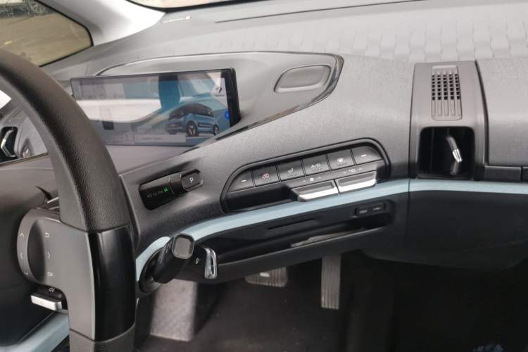 Used Baojun E300 2020 Plus Interstellar Smart Edition