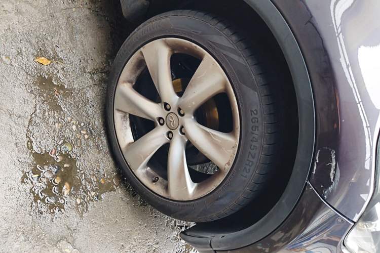 Used Infiniti QX70 2013 3.7L Standard Edition Exterior 7