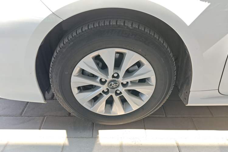 Used Toyota Corolla 2023 1.8L Smart Electric Hybrid Dual-Motor Pioneer Edition