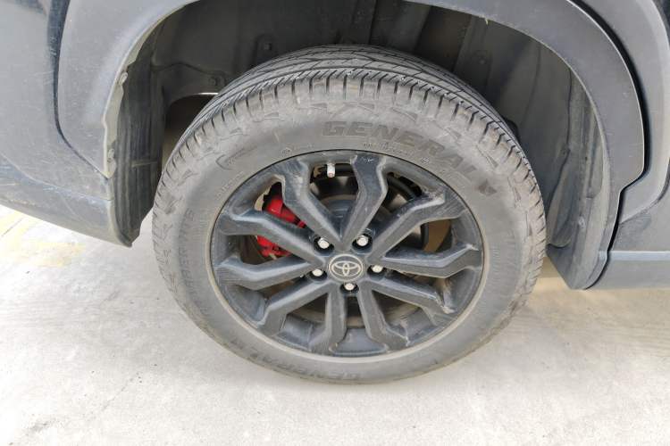 Used Toyota FRONTLANDER 2023 2.0L CVT Leading Edition
