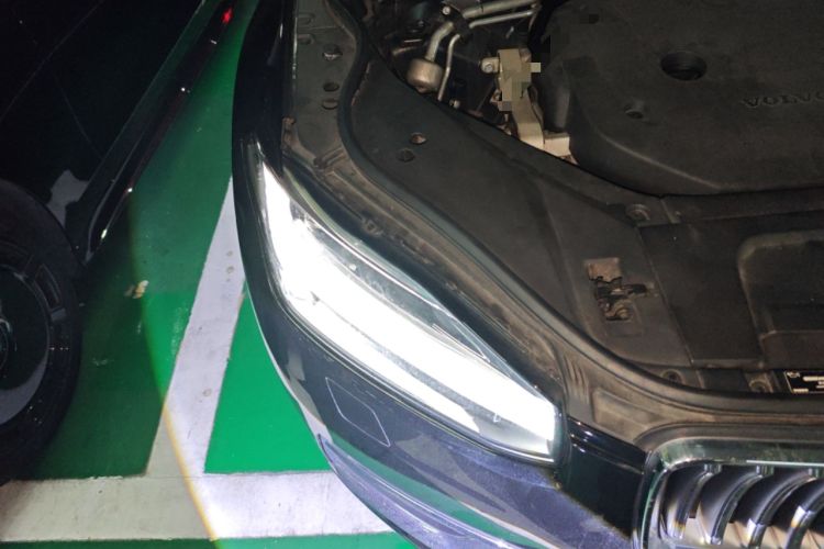 Used Volvo XC90 2021 B6 Zhiyi Luxury Edition 7-Seater
