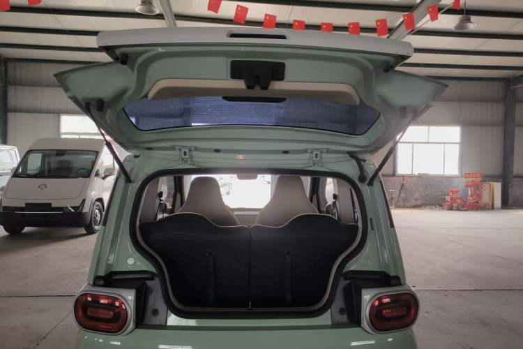 Used Wuling Hongguang MINIEV 2024 3rd Generation 215km Youth Edition