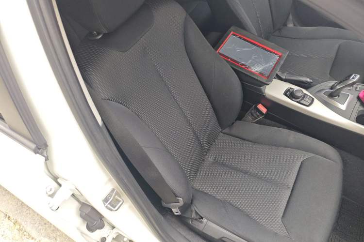 Used BMW 1 Series 2013 Facelifted 118i Leading Edition
