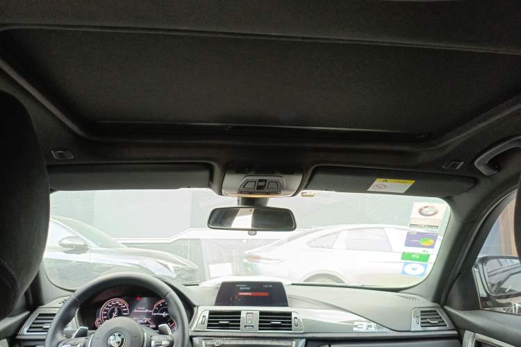 Used BMW 3 Series 2018 320i M Sport Package Headliner