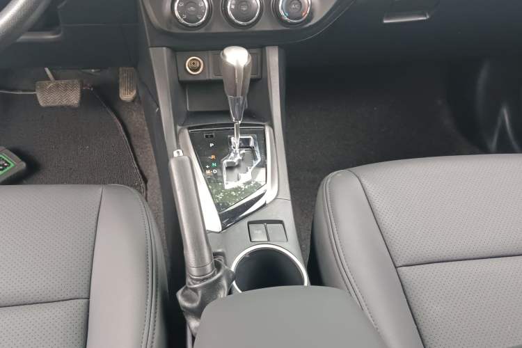 Used Toyota Levin 2016 1.6G CVT Elite Edition Gear Lever