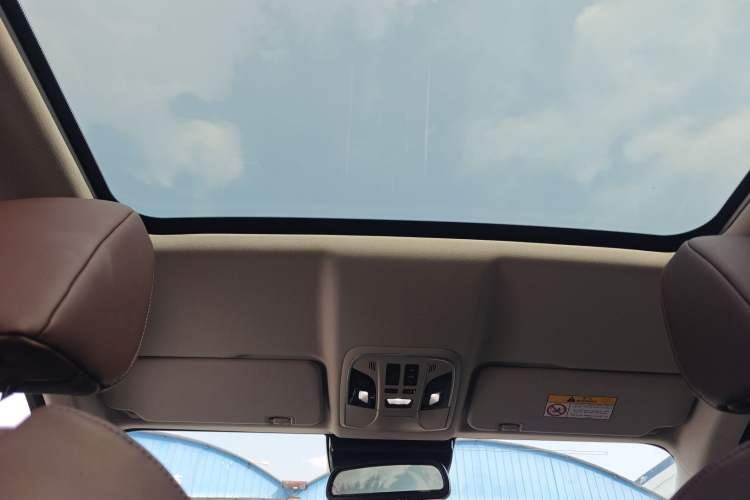 Used Wey VV5 2017 2.0T Ultra-Luxury Version