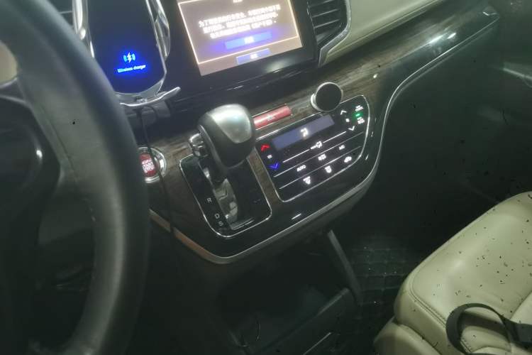 Used Honda Odyssey 2015 2.4L Luxury Edition
